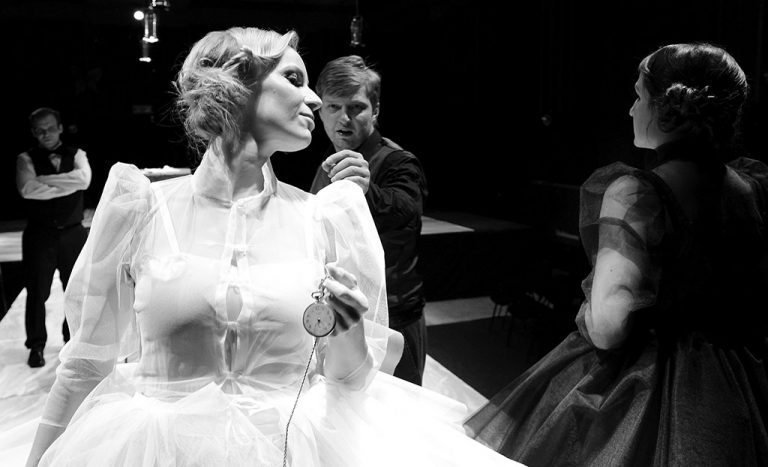 Martin Tlapák, Kamila Zetelová, Michal Isteník, Kateřina Dostalová, foto: Pavel Nesvadba - dziady-2