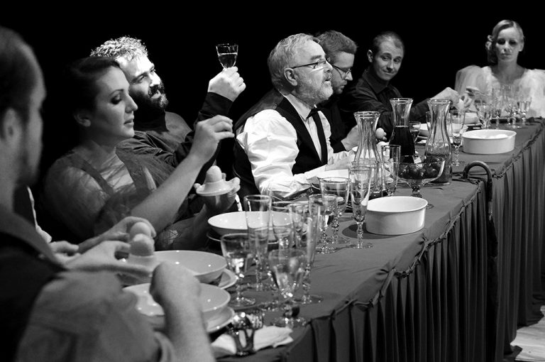 Jiří Š. Hájek, Kateřina Dostalová, Lukáš Rieger, Miloš Maršálek,Pavel Novák, Pavel Riedl, Kamila Zetelová, foto: Pavel Nesvadba - dziady-3