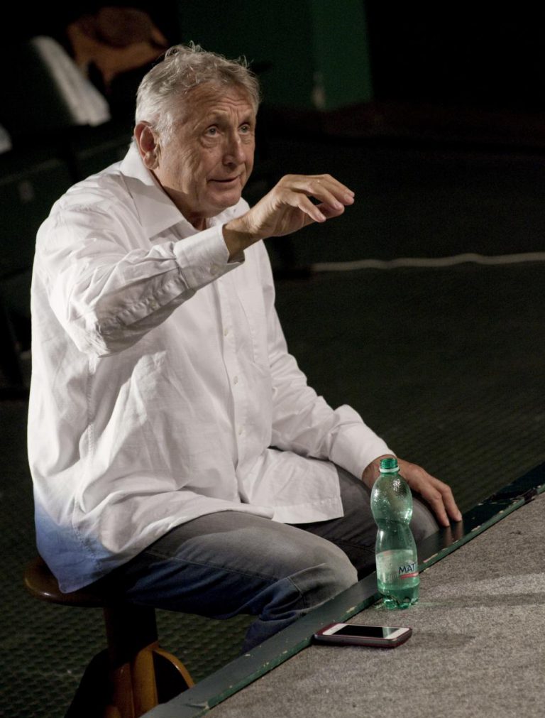 Jiří Menzel při zkoušce (foto: Viktor Kronbauer, zdroj: Agentura Schok) - 1033p