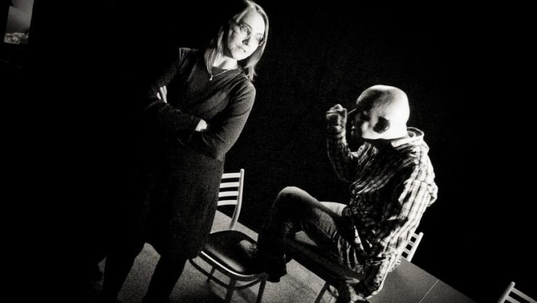 Tiché dny v Mixing Part s Apolenou Veldovou (Strašnické divadlo, foto: Daniel Poláček) - 335368