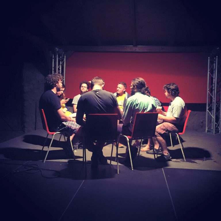 bojová porada vedení festivalu (foto: facebook) - 11665597-853342644721403-2178658990232921392-n