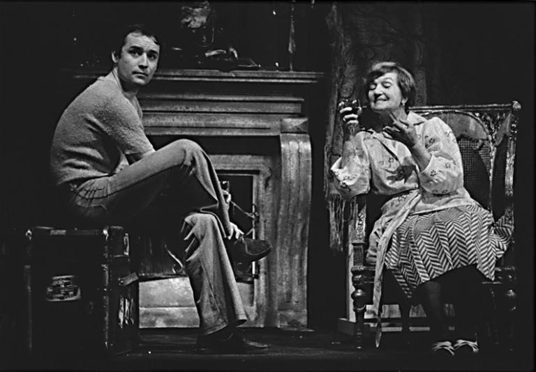 Marie Rosůlková a Viktor Preiss, MDP 1976, foto: Vilém Sochůrek, zdroj: Divadelní ústav - screen-shot-2018-05-22-at-15