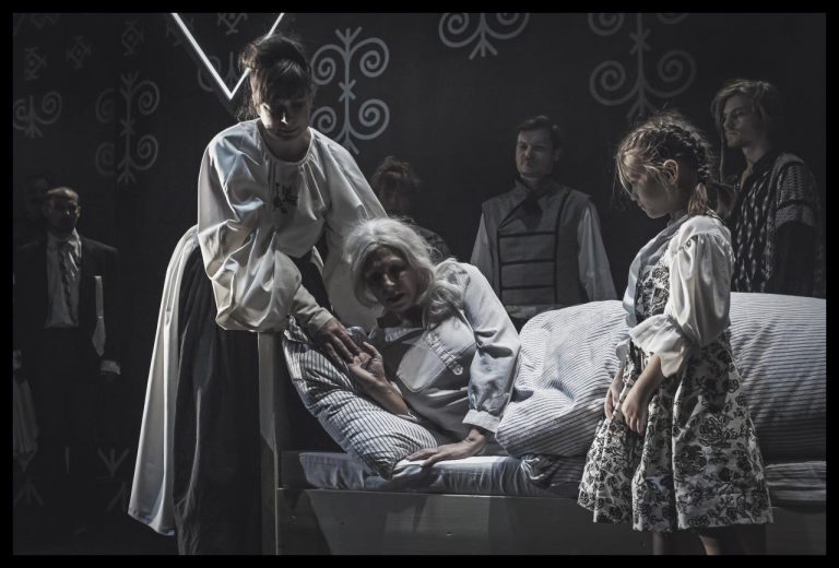 Babička (foto: Tomáš Glasberger) - mg-6180