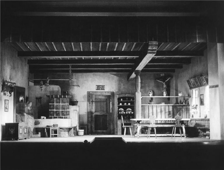 1953 - scéna Josefa Svobody - a122e02f4d07434fa9c82c01c554c266