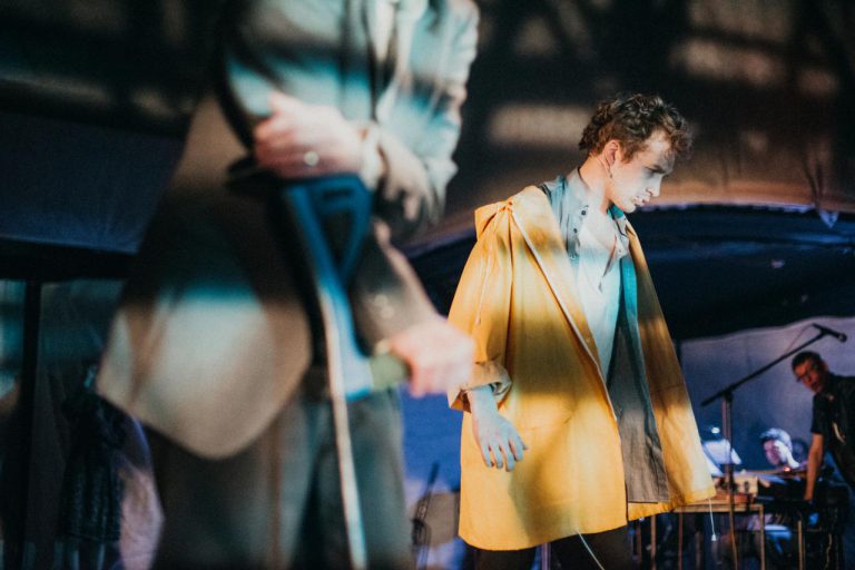 (foto: Kateřina Barvířová) - 002-2415