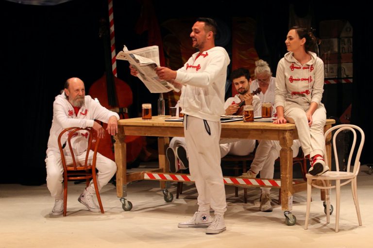 (foto: Jiří Kottas) - foto-jiri-kottas-narodni-tragedie-1