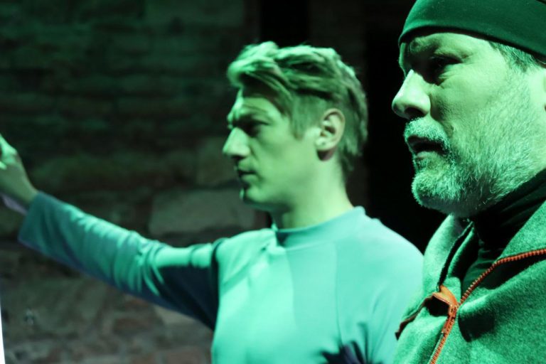 Jacob Erftemeijer, Tomáš Petřík (foto: Richard Moučka) - 4-sd-ai-kdyz-robot-pise-hru-herci-jacob-erftemeijer-a-tomas-petrik-foto-richard-moucka