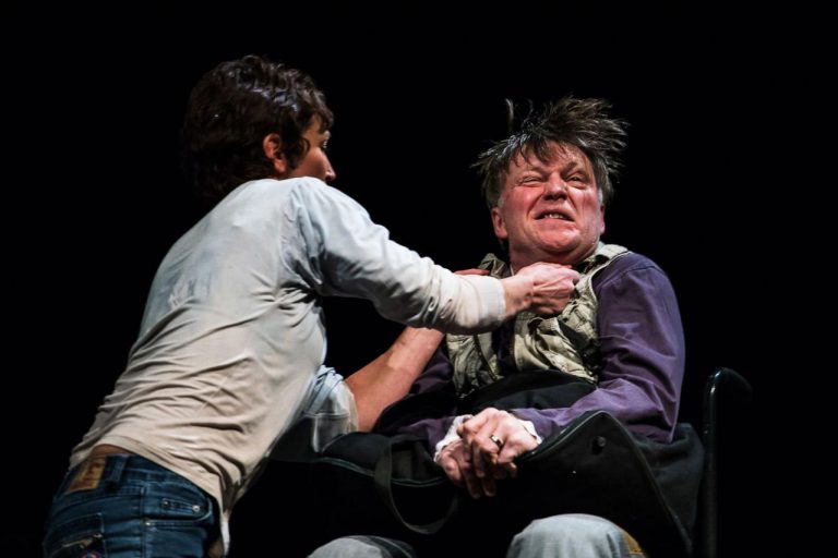 Kurz negativního myšlení (foto: Michal Hančovský) - 5-kurz-negativniho-mysleni-kristyna-frejova-a-michal-dlouhy-foto-michal-hancovsky