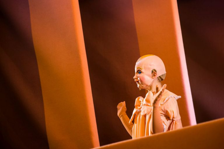 Oxytocin Baby - pdfnj-oxytocin-baby-schaulspielhaus-wien-09-foto-matthias-heschl-nahled