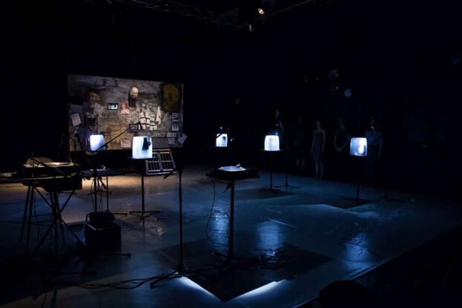 Swing Heil! — O divadle